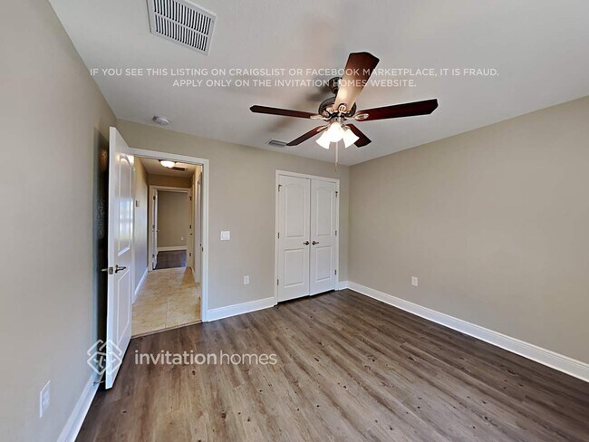 Building Photo - 27295 Deep Creek Blvd
