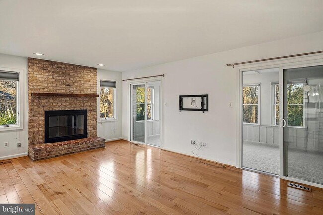 Building Photo - 770 Trenton Ave