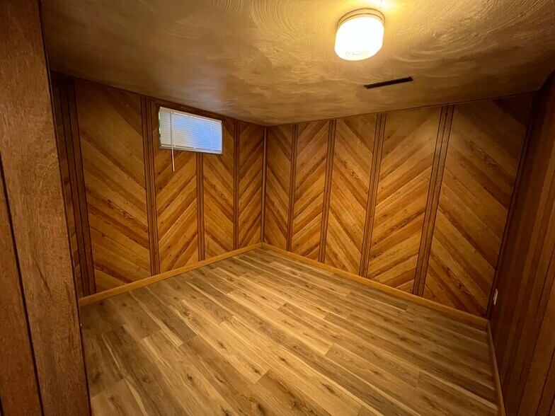 Building Photo - 1129 Gard Pl