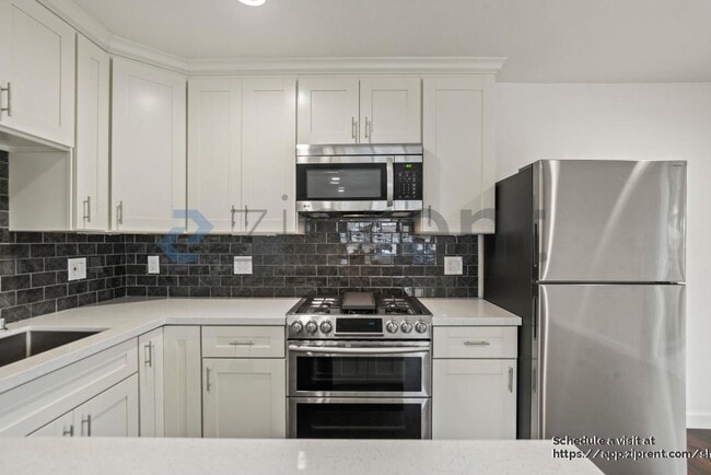 Building Photo - 10173 Santa Clara Ave