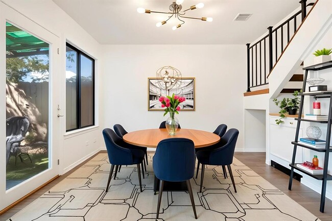 Building Photo - 9504 Quail Village Ln