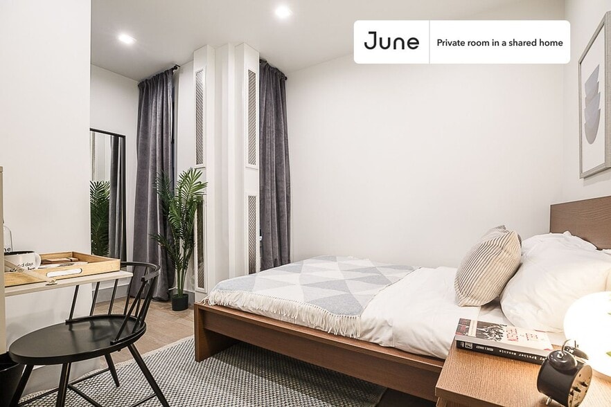 Primary Photo - Room in Shared 3 bed/2 bath home