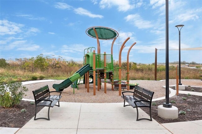 Building Photo - 14417 Dora Amellia Cv