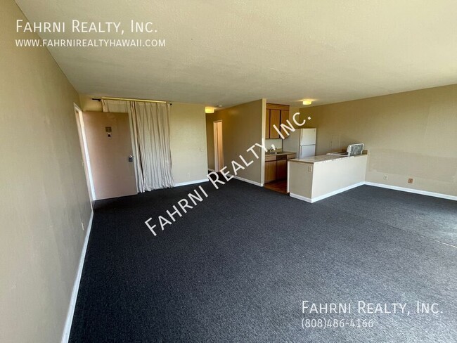 Building Photo - MAKAHA VALLEY PLANTATION  2 bedroom townho...