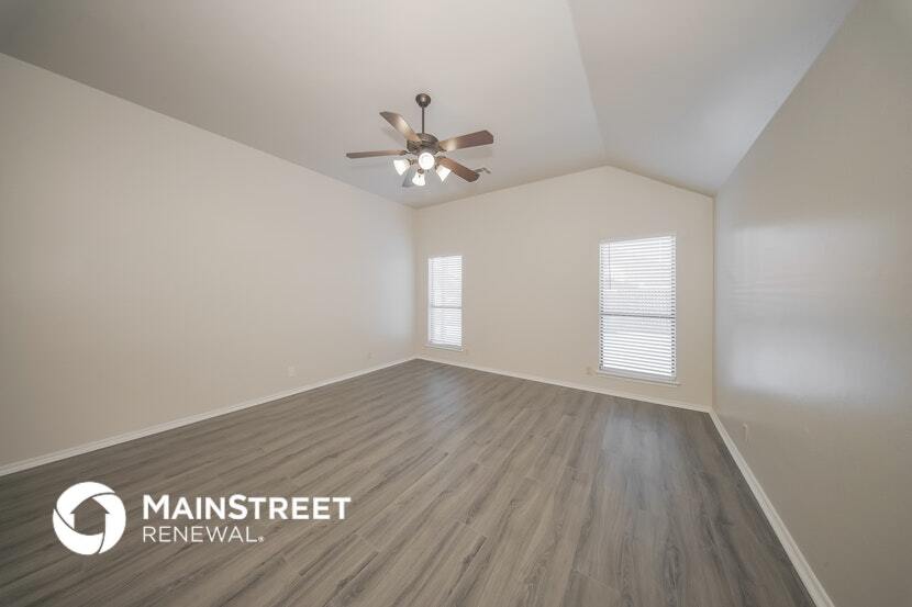 Building Photo - 17029 Woodvine Dr