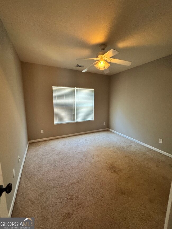Building Photo - 376 Pointe Cir
