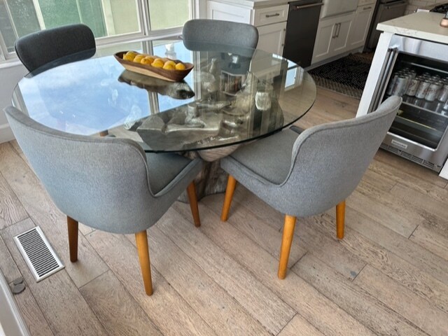 Building Photo - 205 41st St