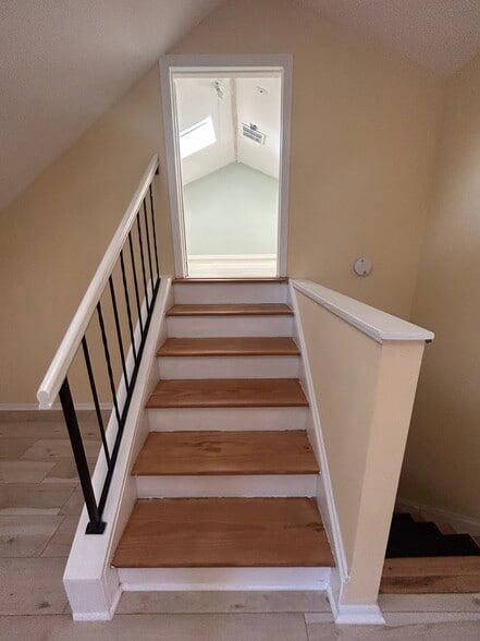 Building Photo - 24 Huron Ave