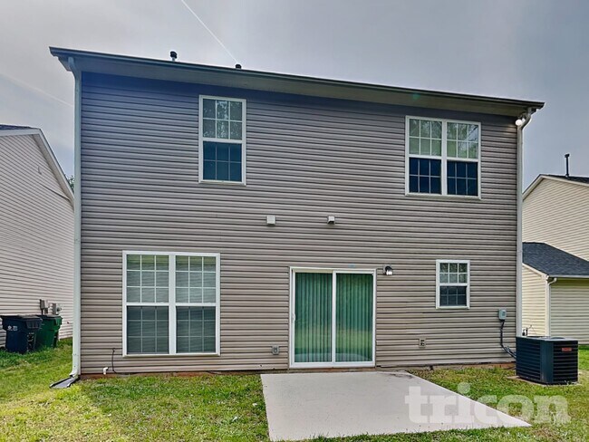 Building Photo - 544 Stillgreen Ln