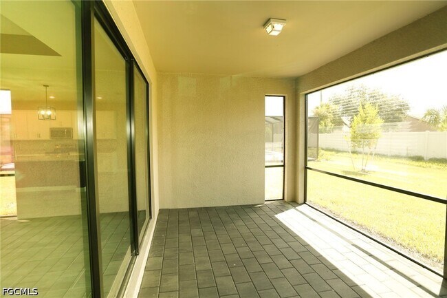 Building Photo - 11380 Canopy Loop