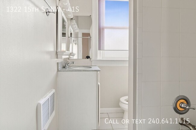 Building Photo - 1322 15th St NW