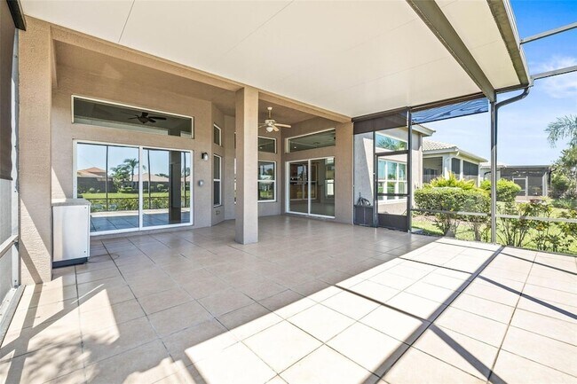 Building Photo - 4949 Sandy Brook Cir