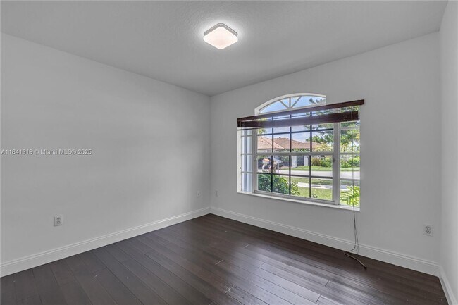 Building Photo - 14548 SW 143rd Terrace