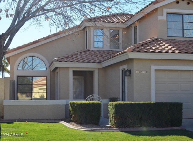 Building Photo - 10945 W Poinsettia Dr