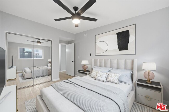 Building Photo - 3320 Pacific Ave