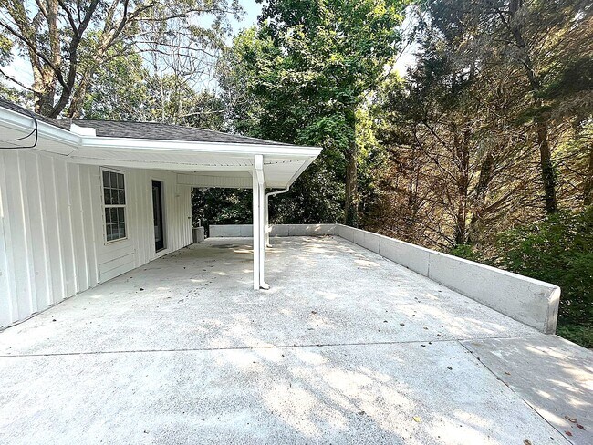 Building Photo - 3932 Fraser Cir