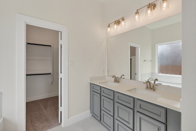 Building Photo - 648 Crested Duck Ct