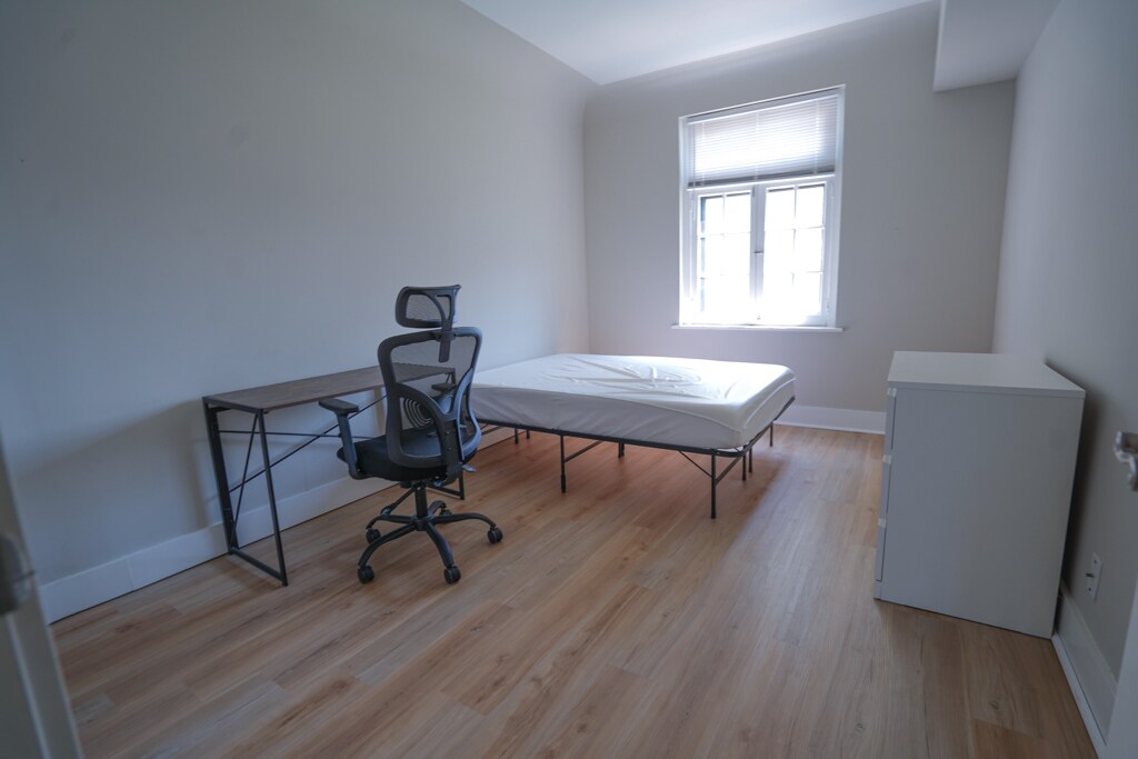 Building Photo - 609 Westgate Ave