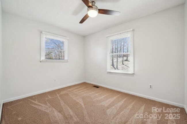 Building Photo - 259 Unionville - Indian Trail Rd W