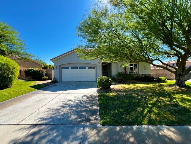 Primary Photo - 43770 Campo Pl