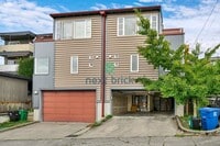 Building Photo - 2 Bed 2.5 Bath Townhome for Rent