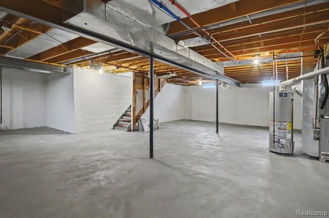 Building Photo - 21864 Laurel St