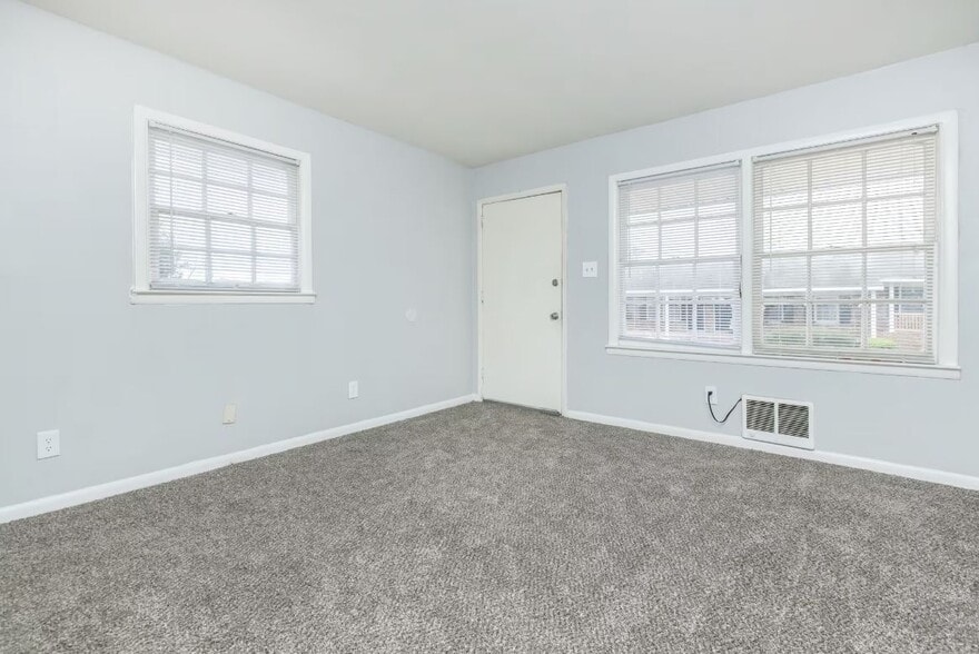 Building Photo - Linkwood Manor