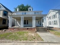 Building Photo - 207 E Burgess St