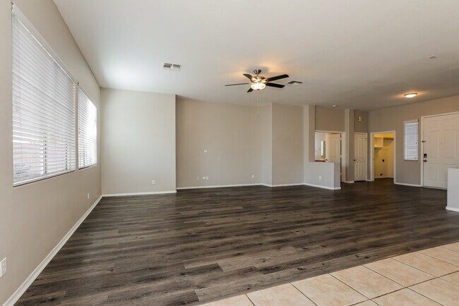 Building Photo - 13587 W Tara Ln