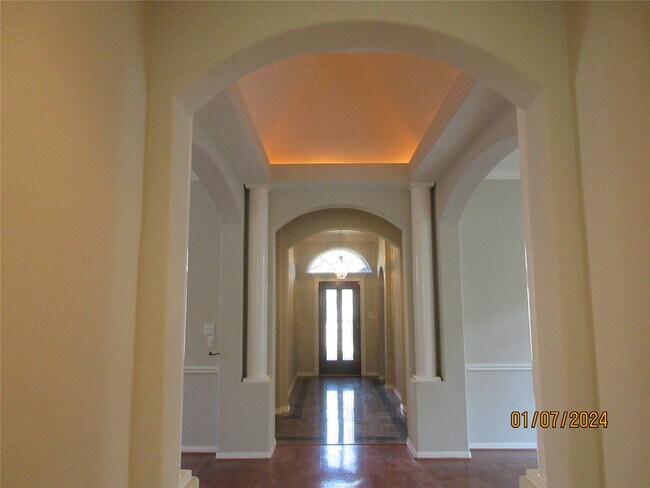 Building Photo - 1110 Parkhaven Ln