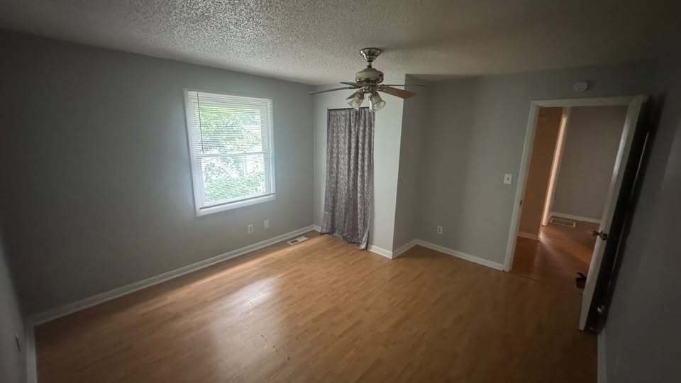 Building Photo - 204 Avondale Ave