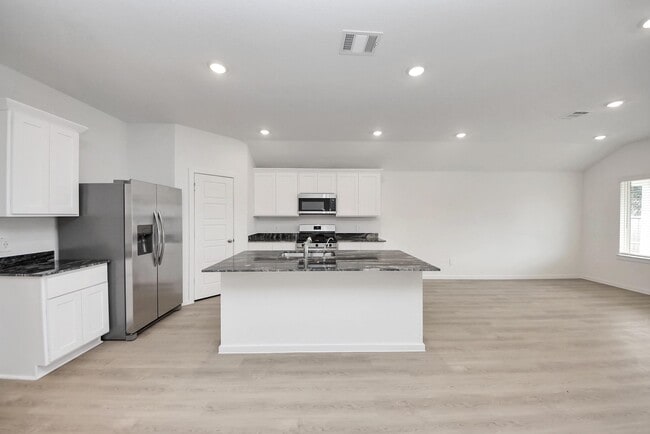 Building Photo - 342 Amy St