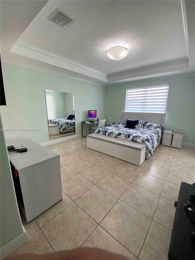 Building Photo - 14302 SW 15th St