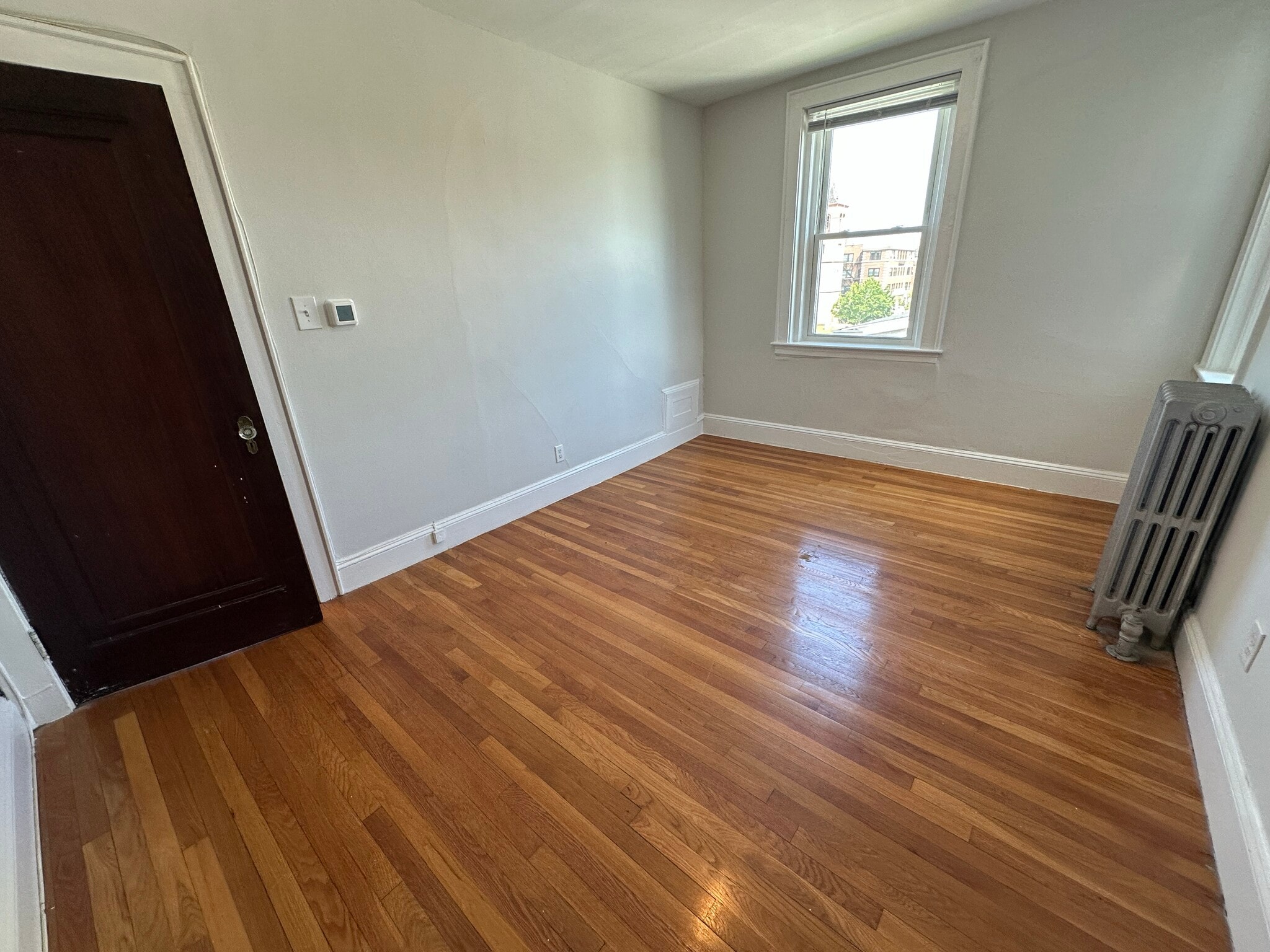 Building Photo - 130 Highland Ave