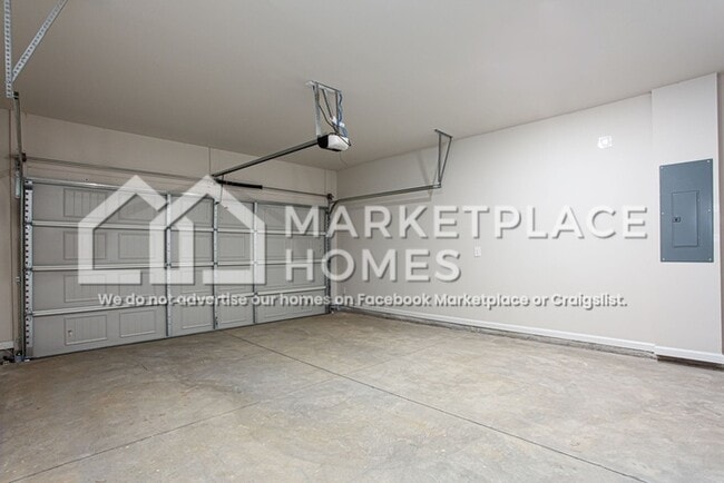 Building Photo - 2121 Avalon Rdg