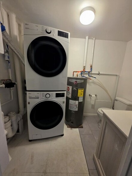 Building Photo - 38 Maxwell Dr