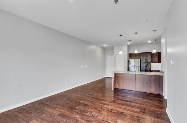 Building Photo - 1118 Litton Ave