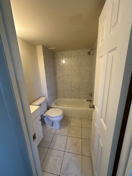 Building Photo - 6320 Keystone St