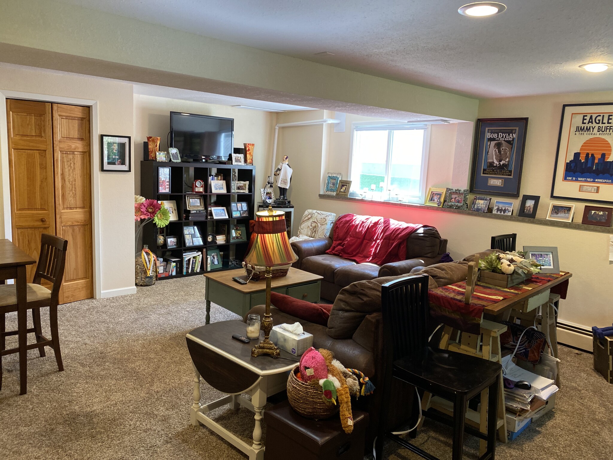 Walkout basement - 10704 11th Ave N