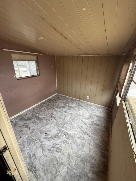 Building Photo - 920 Boardwalk Ln