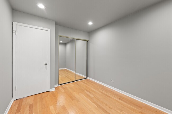 Building Photo - 260 Rodenburg Rd