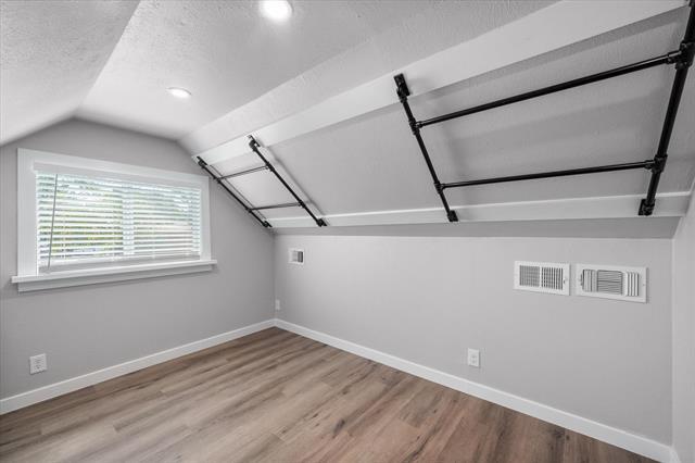 Building Photo - 703 Timberline Dr