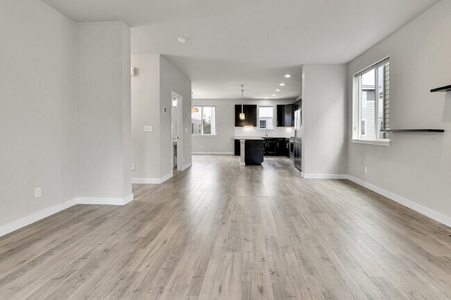 Building Photo - $2,620.95 - 3 Bed, 2.5 Bath Home in Aurora with AC and In Unit Laundry!