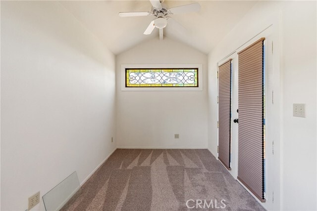 Building Photo - 549 Derby Ln