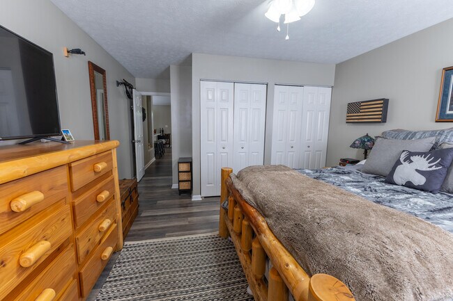 Building Photo - 4216 Kensington Garden Ct