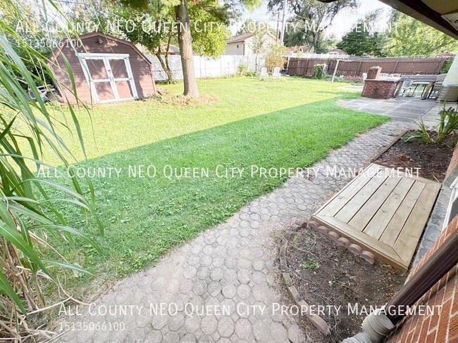 Building Photo - 3692 Elmira Dr