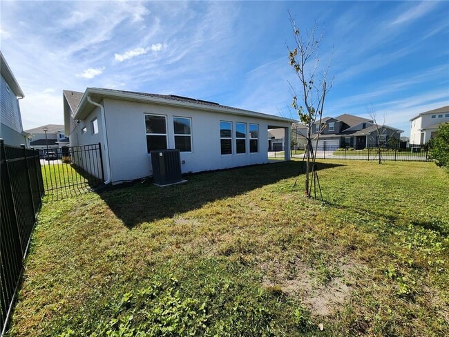 Building Photo - 19203 Allium Pl