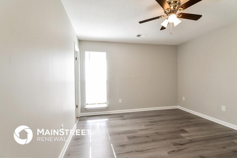 Building Photo - 3437 Laurelwood Dr