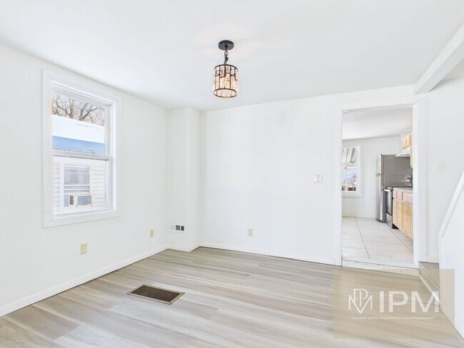 Building Photo - Charming 3 Bedroom Home in Steelton, Pa!