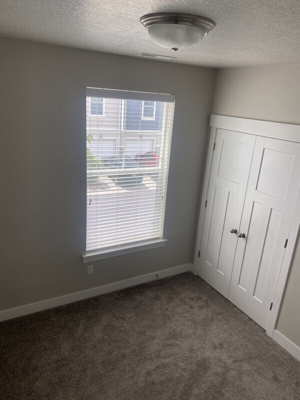 Building Photo - 13233 Andros Ln